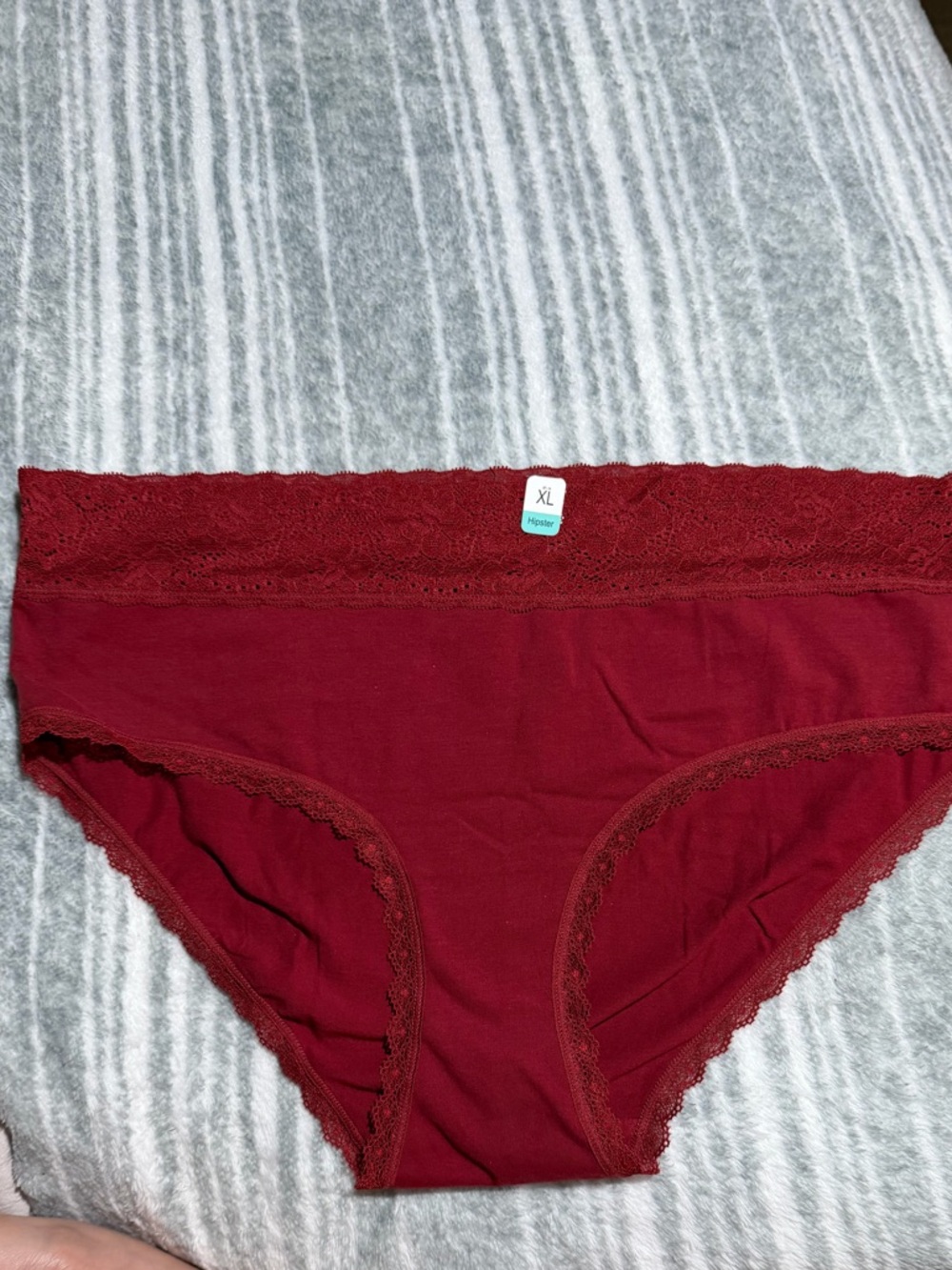 🌧️🦇Maurices Wine Lace-Trim Hipster Panty